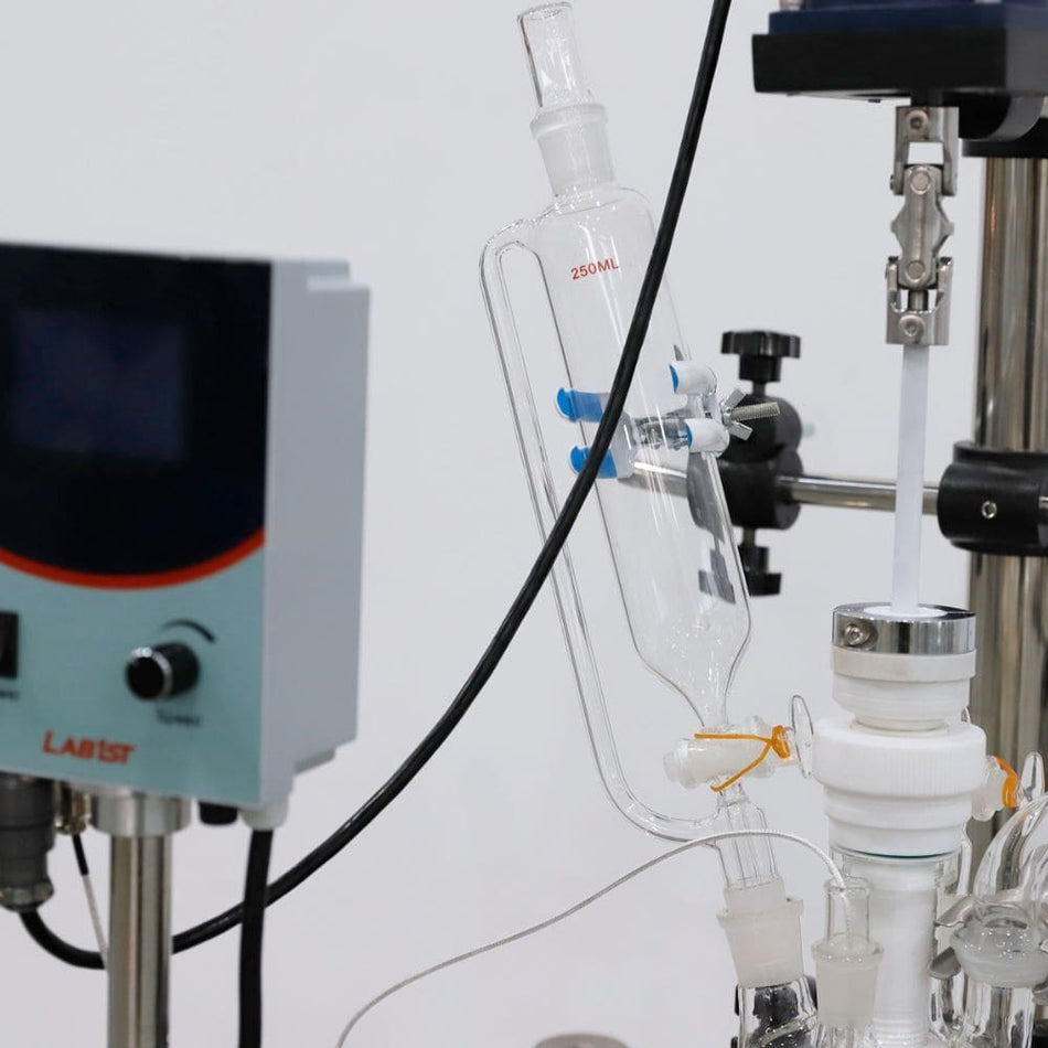 Crystallization Glass Reactor with Vacuum Filter